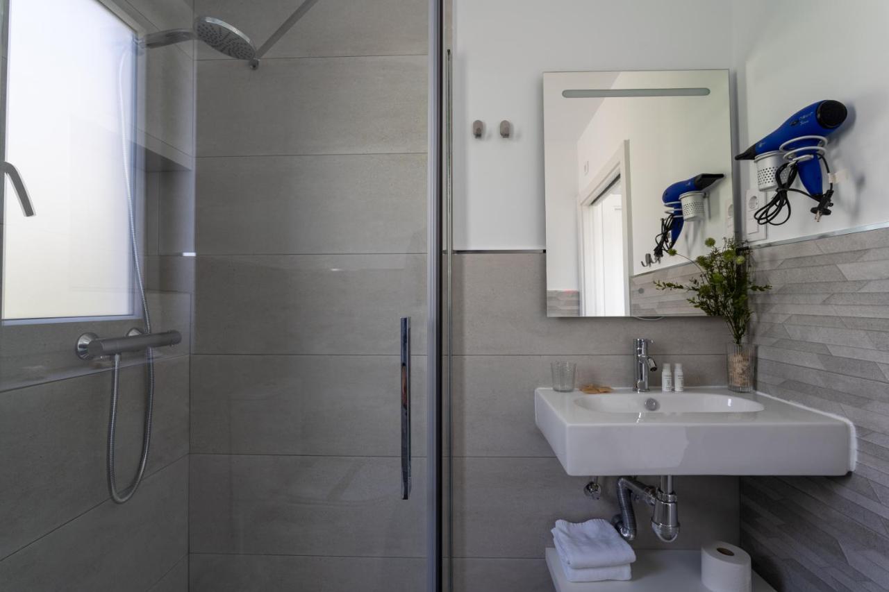 Solpor Galitrips - Apartamentos Corcubión Esterno foto